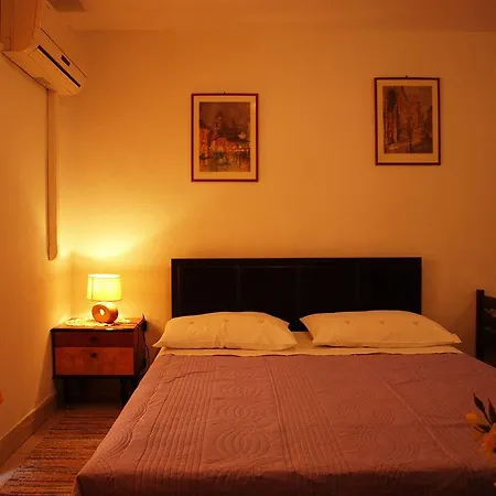 Hotell Damira