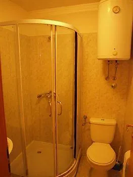 Hotell Damira