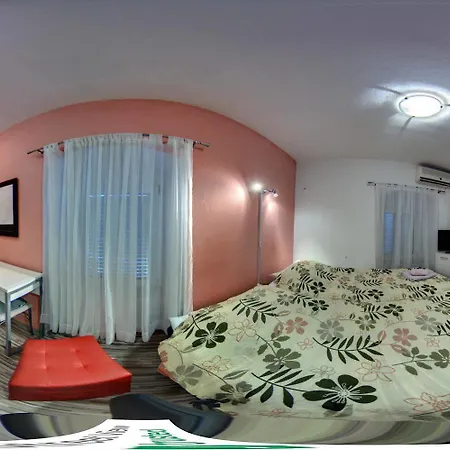 Hotell Damira