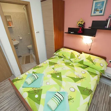 Hotel Damira